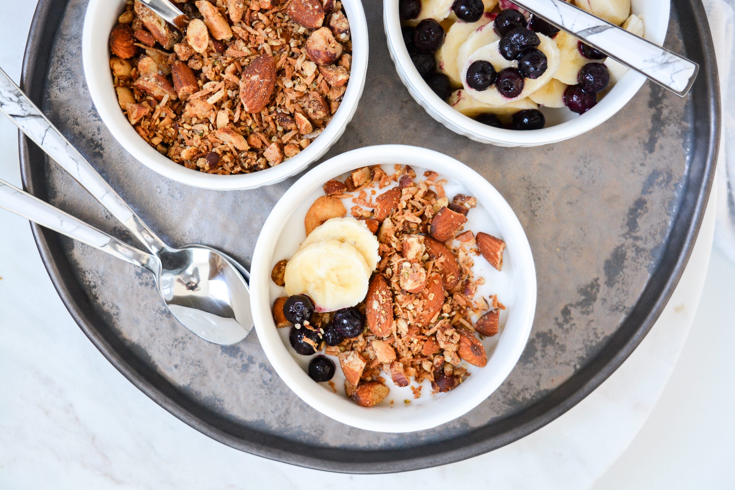 Cinnamon & Coconut Granola | Paleo | Vegan